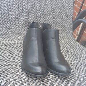 b.o.c. Classic Black Ankle Booties